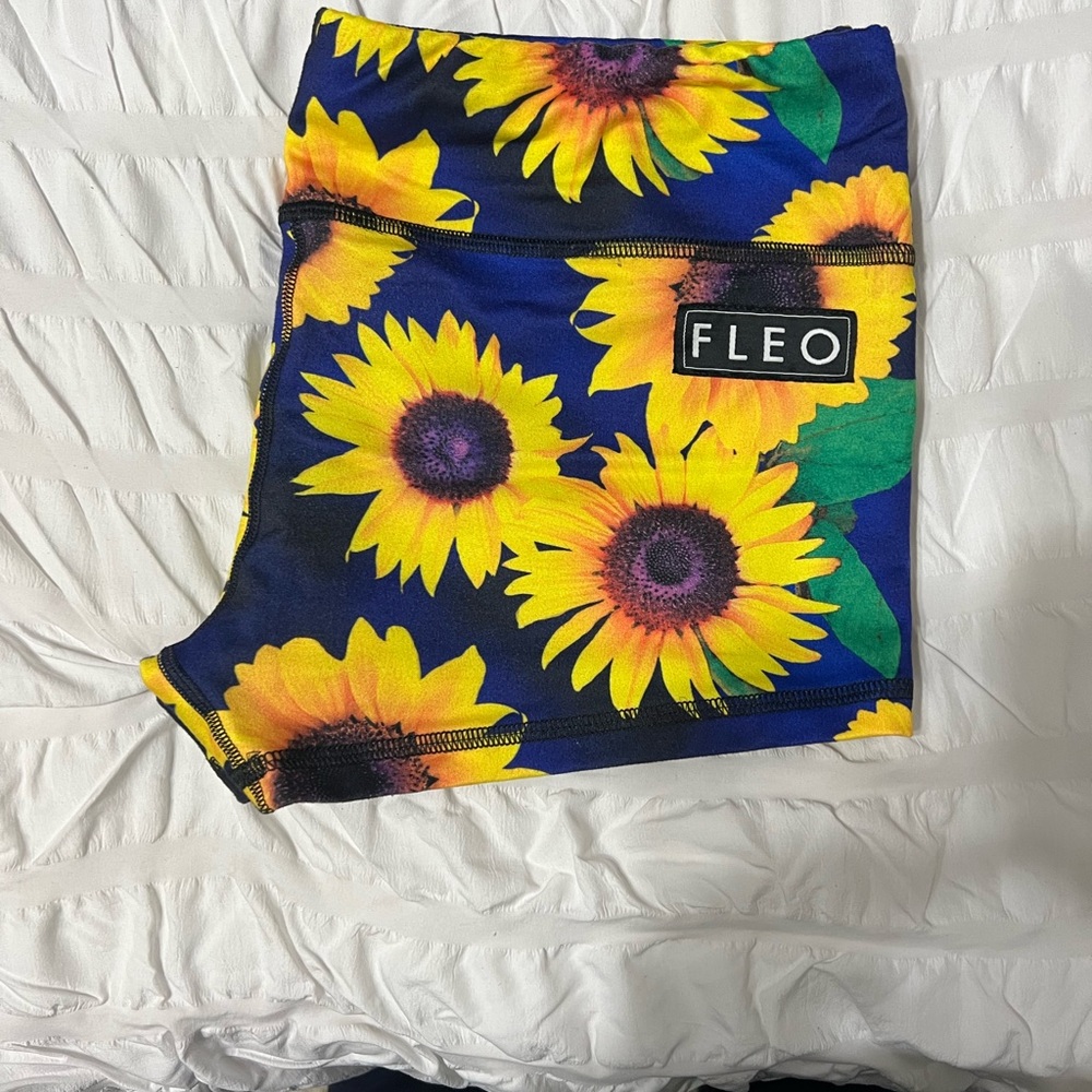 Fleo Original cut HTF OG Sunflowers
